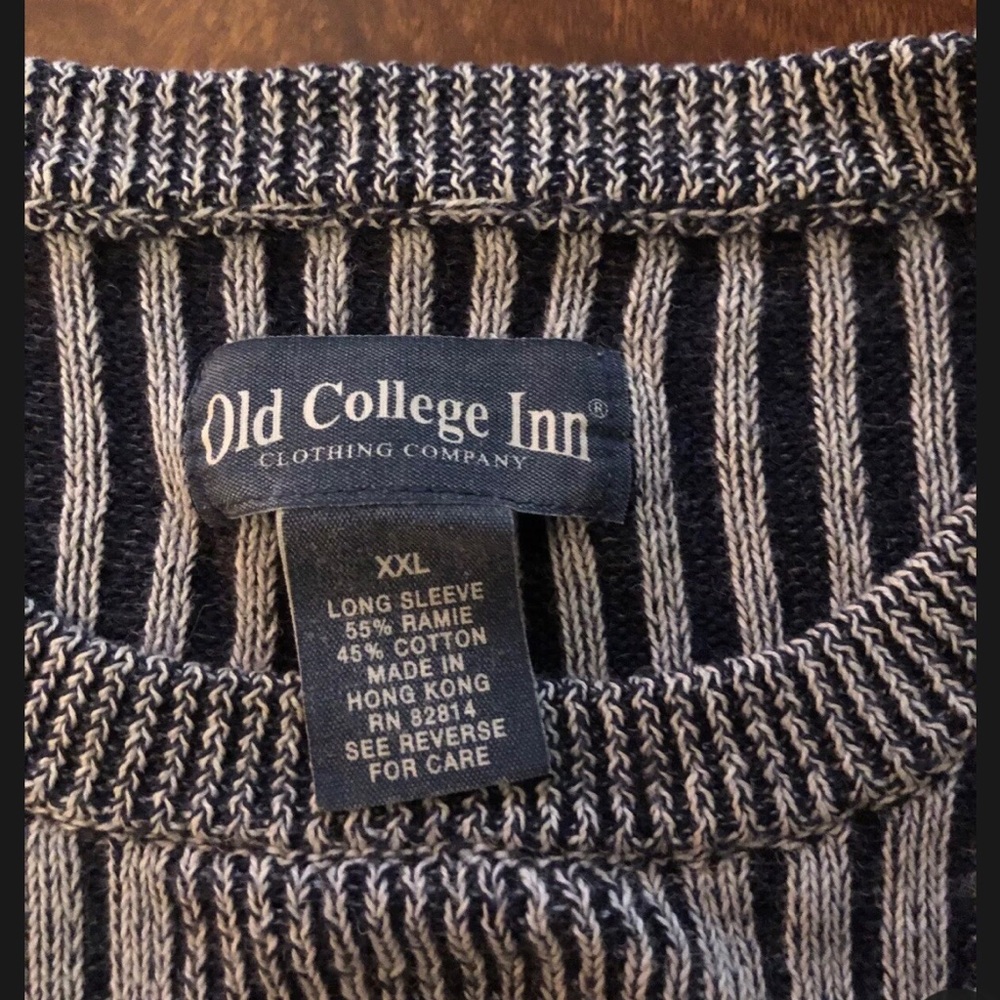 Old College Inn Sweater Size XXL